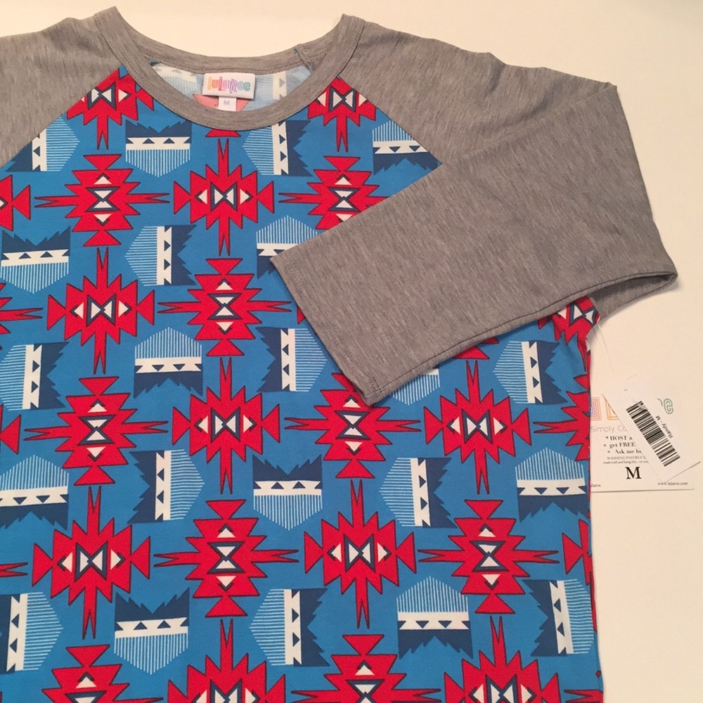 NEW LuLaRoe Randy Baseball Tee